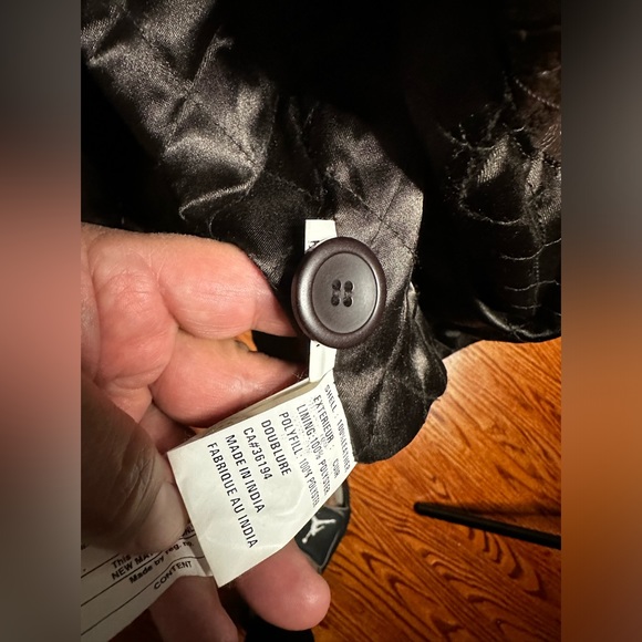 LEATHER COAT, Lg - Picture 11 of 11